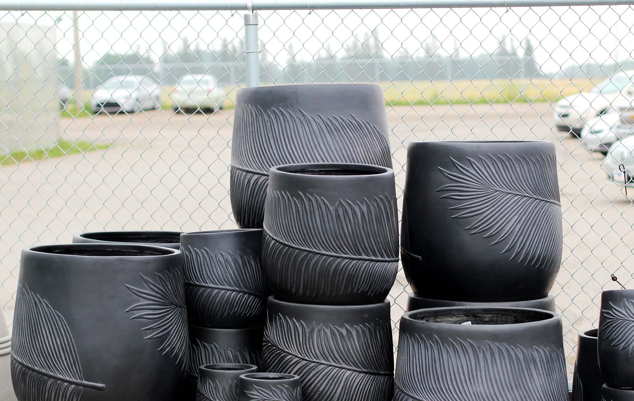 Outdoor Pots & Planters – Tagged 