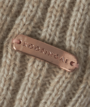 Load image into Gallery viewer, Ladies Toque, Bailey, Oatmeal, One-Size