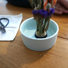 Load image into Gallery viewer, Mini Ikebana Kit