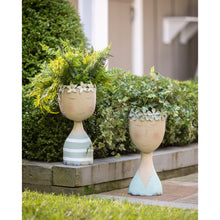 Load image into Gallery viewer, Pot, Metal, Face