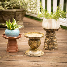 Load image into Gallery viewer, Multi-Color Metal PLant Riser 3 Assorted