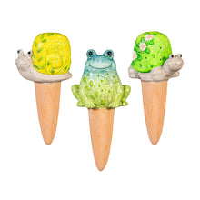 Load image into Gallery viewer, Garden Friend Ceramic Watering Globe 3 Assorted