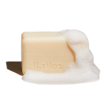 Load image into Gallery viewer, Beekman 1802 Garden of Gardenia Soap Bar, 9oz