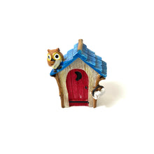 Load image into Gallery viewer, Mini Garden Camper Figurines, Assorted - Floral Acres Greenhouse & Garden Centre