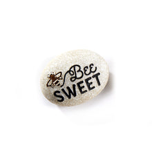 Load image into Gallery viewer, Decorative Stone with Bee and Sentiment