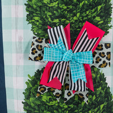Load image into Gallery viewer, Welcome Leopard Print Topiary Burlap House Flag