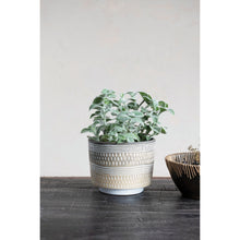 Load image into Gallery viewer, Pot, 7in, Stoneware, Debossed Lines Pattern