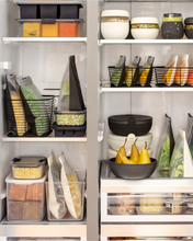 Load image into Gallery viewer, Peak Cup Cubes Freezer Tray, 4 Cubes, Charcoal