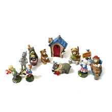Load image into Gallery viewer, Mini Garden Camper Figurines, Assorted - Floral Acres Greenhouse & Garden Centre