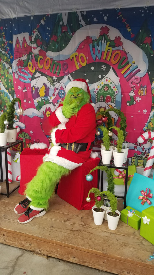 December 7, 14-15 and 21-22 - Photos with the Grinch - 1pm to 3pm