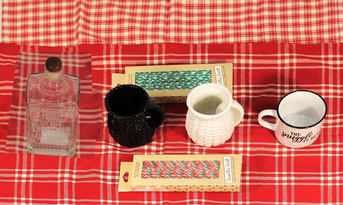 Christmas-themed Kitchen Supplies