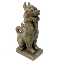 Load image into Gallery viewer, Foo Dog Statue with Floral Accents, 16.5in
