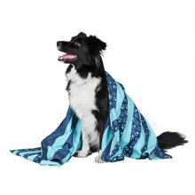 Load image into Gallery viewer, Dock &amp; Bay Pet Towel, Dog Days, Large
