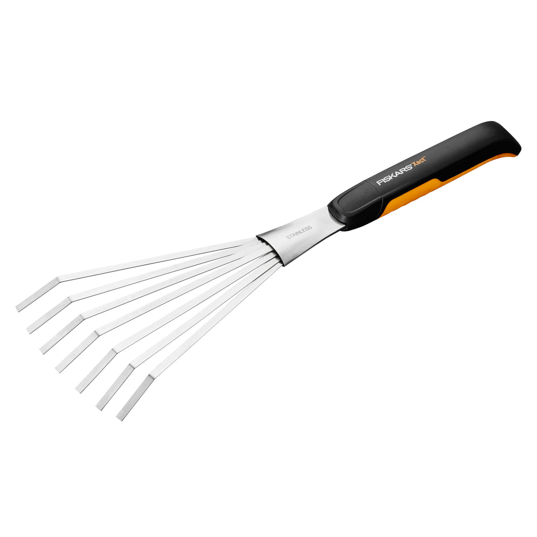 Fiskars¨ Xactª Hand Rake