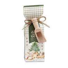 Load image into Gallery viewer, Simple Joy Co Winter Wishes Bath Salts Gift Set
