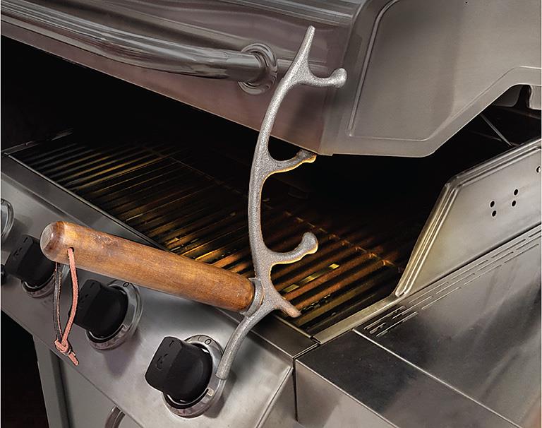 Cast Iron BBQ Lid Opener with Wood Handle, Antler