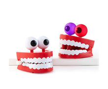 Load image into Gallery viewer, Chattering Teeth LED Toy
