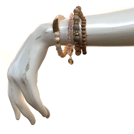Gina, 4S, Bracelet w/ Disc, Blush