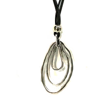 Load image into Gallery viewer, Three Teardrop Design Pendant
