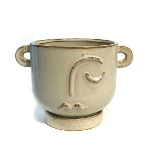 Pot, 6in, Face With Saucer and Handles