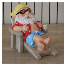 Load image into Gallery viewer, Gnome at The Beach
