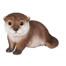 Load image into Gallery viewer, Otter Leaning Forward Statue
