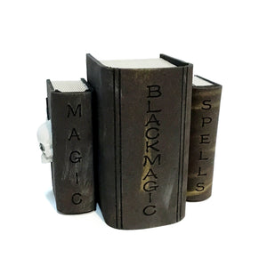 Decor Spooky Books