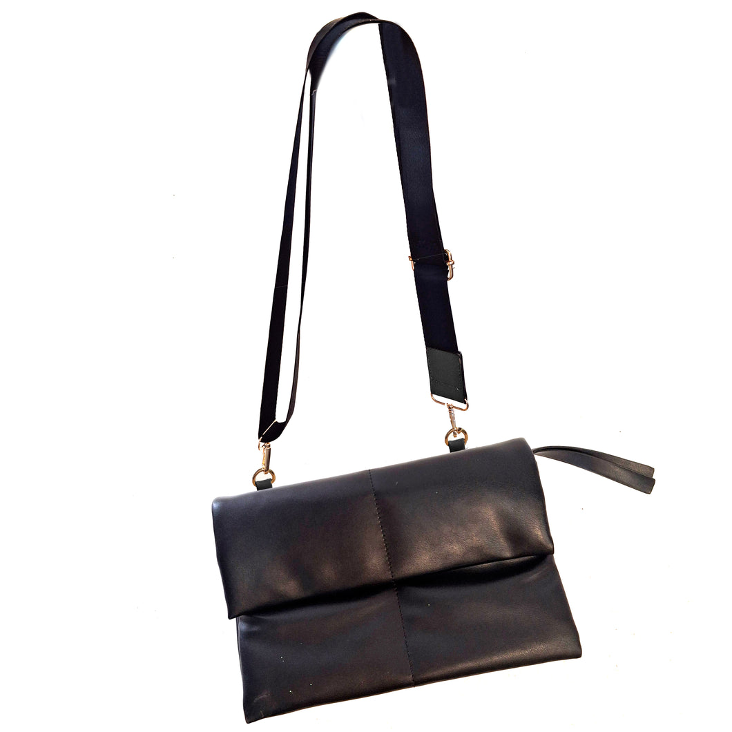 Lucy, Vegan Leather Clutch w Strap - Black