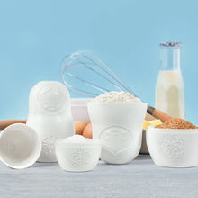 Load image into Gallery viewer, Matyroshkas Measuring Cups
