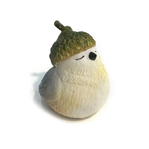 Resin Decor, Bird W/ Acon Hat