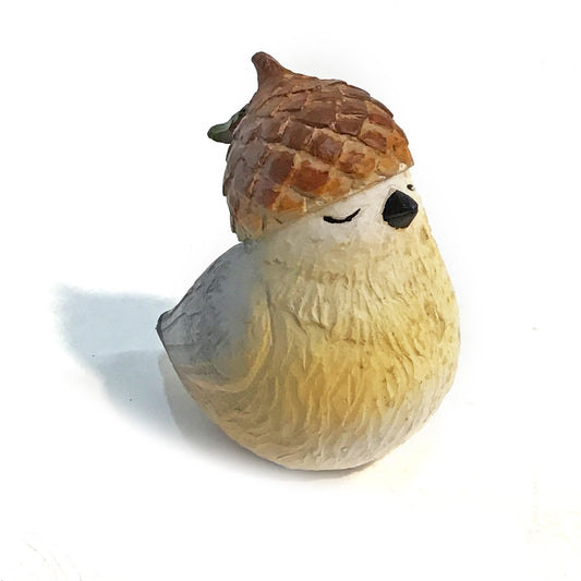 Resin Decor, Bird W/ Acon Hat