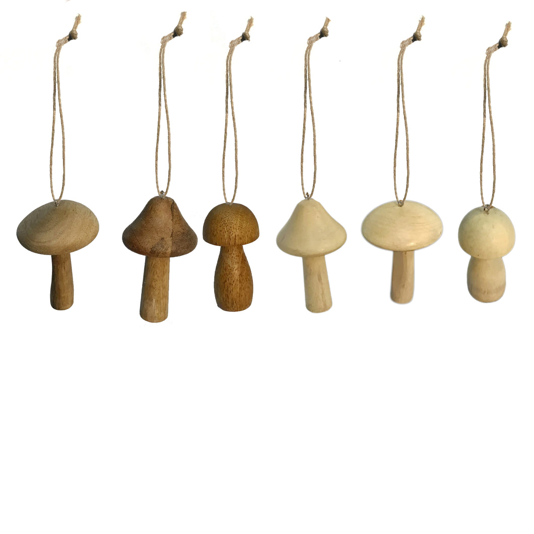 Mango Wood Mushroom Ornamen