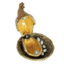 Load image into Gallery viewer, Metal Trinket Box, Hen In Nest
