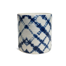 Load image into Gallery viewer, Pot, 4in, Ceramic, Dolomite, Shibori

