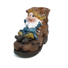 Load image into Gallery viewer, Planter, Gnome In Old Boot
