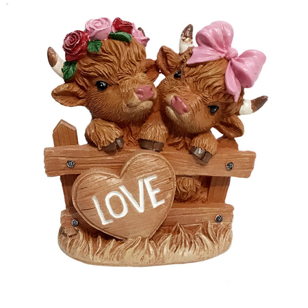 Decor Ceramic Highland Cows In Love