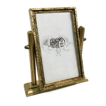 Load image into Gallery viewer, Glass Photo Frames With Art, Ast 2
