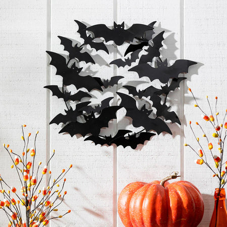Decor, Metal Bat Wreath