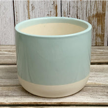 Load image into Gallery viewer, Pot, 4in, Ceramic, Robin Vase - Floral Acres Greenhouse &amp; Garden Centre
