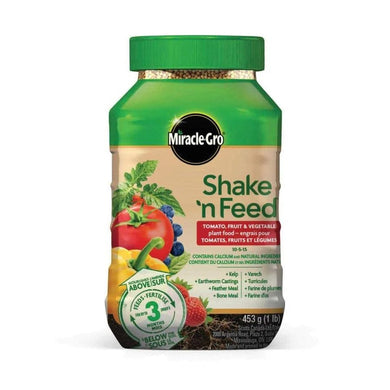 Miracle-Gro Shake&Feed, Tomato Fruit & Veg, 453g - Floral Acres Greenhouse & Garden Centre