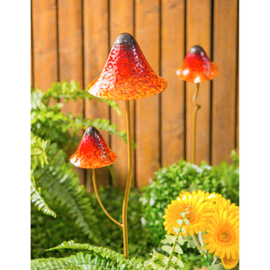 Garden Stake, Metal Mushroom, Small - Floral Acres Greenhouse & Garden Centre