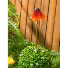 Load image into Gallery viewer, Garden Stake, Metal Mushroom, Small - Floral Acres Greenhouse &amp; Garden Centre
