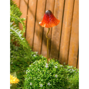 Garden Stake, Metal Mushroom, Small - Floral Acres Greenhouse & Garden Centre