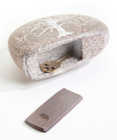 Nordic Summer Carved Stone-Look Key Hider