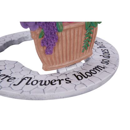 3D Polyresin Garden Stone, Bouquet, 11in