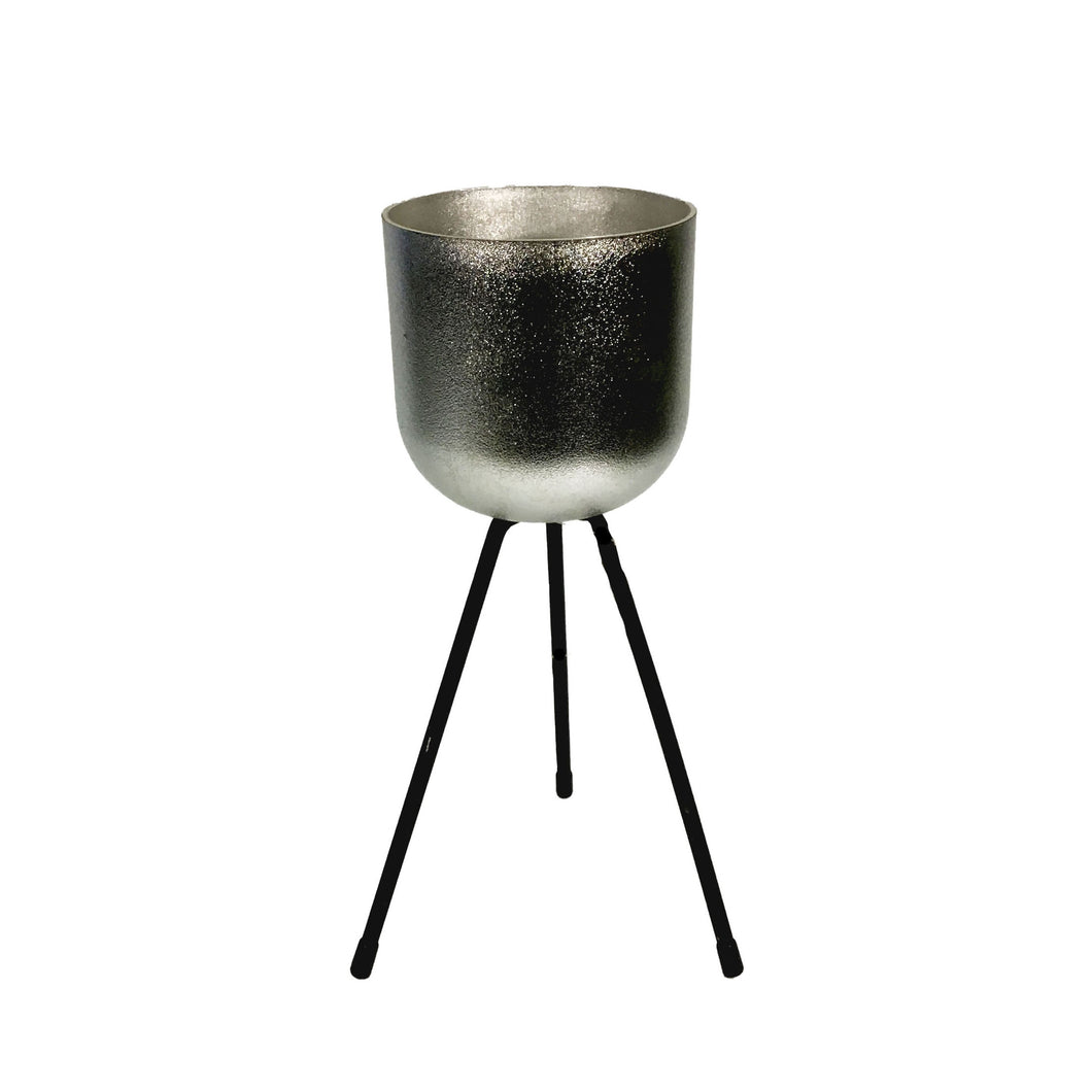 silver plant pot stand Pot, 4in, Metal, Silver Plant Stand w Legs – Floral Acres Greenhouse & Garden Centre