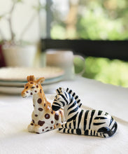 Load image into Gallery viewer, Giraffe &amp; Zebra Salt &amp; Pepper Shakers, Set of 2
