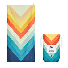 Load image into Gallery viewer, Dock &amp; Bay Beach Towel, Chevron Chic, Large
